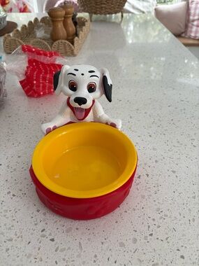 Vintage (1990s) 101 Dalmatian Dog Bowl